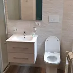 منزل للإقامة Armonia Family كروتوني
